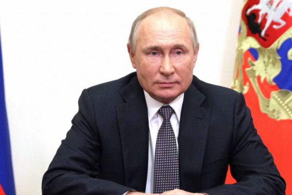 Владимир Путин поздравляет Коми со 100-летием