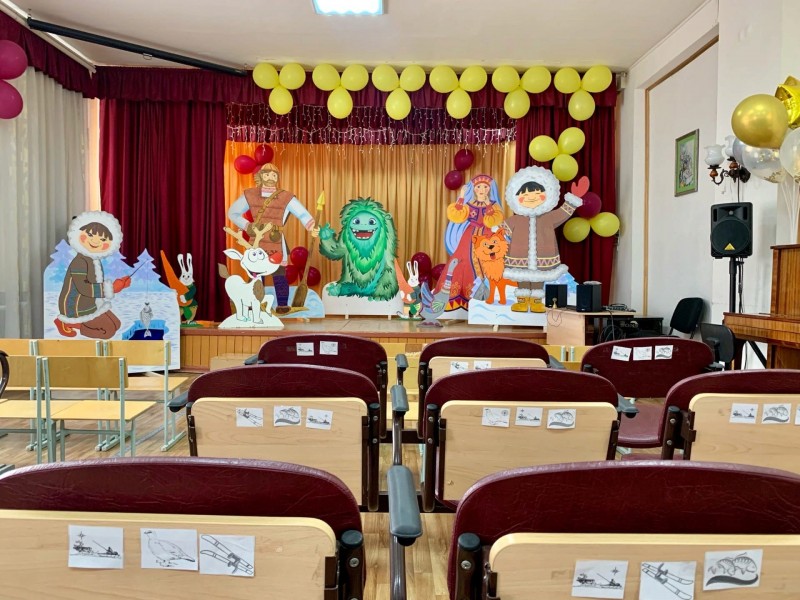 Интинская гимназия презентовала новую детскую этно-игровую площадку "Збой да тэрыб"