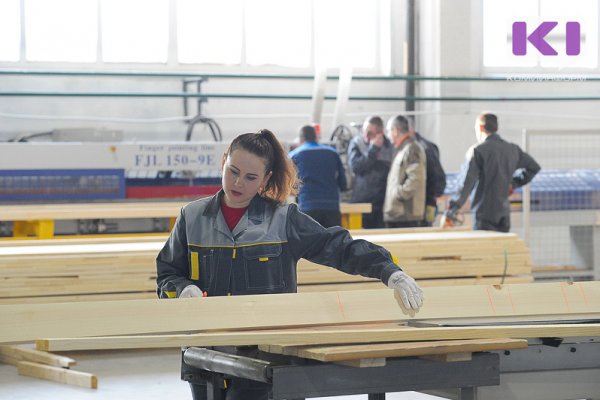 В Коми с начала года выросло производство бумаги, древесных плит и нетканых материалов