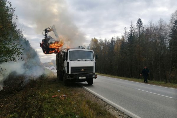 В Усть-Вымском районе потушили горящий грузовик