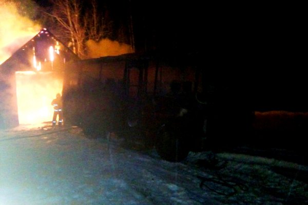В Коми с водителя взыщут более 1,7 млн рублей за нечаянный поджог школьного автобуса и гаража 