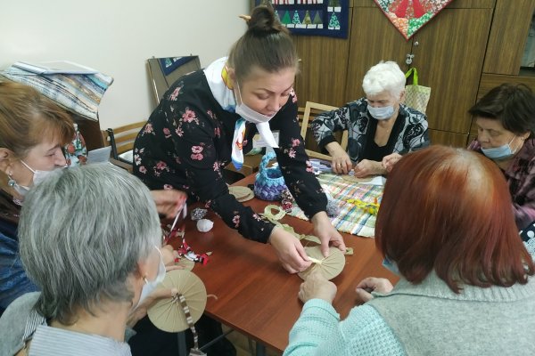 Пенсионерам Коми показали и рассказали, чем в свободное время можно заняться людям 