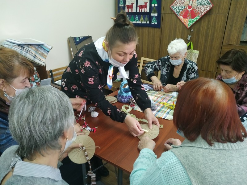 Пенсионерам Коми показали и рассказали, чем в свободное время можно заняться людям "серебряного" возраста