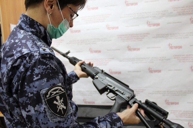 За неделю сотрудники Росгвардии в Коми изъяли 11 единиц оружия

