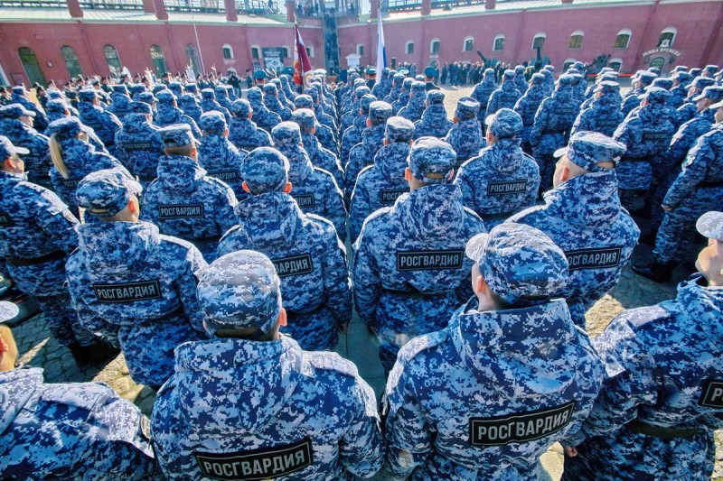 Более 150 юношей из Коми призовут в воинские части Северо-Западного округа Росгвардии