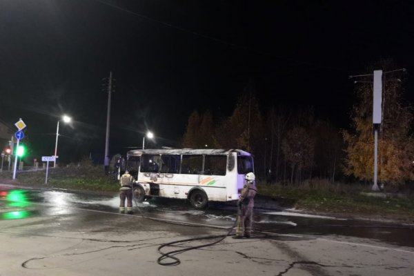 Прокуратура Сыктывкара организовала проверку по сгоревшему автобусу