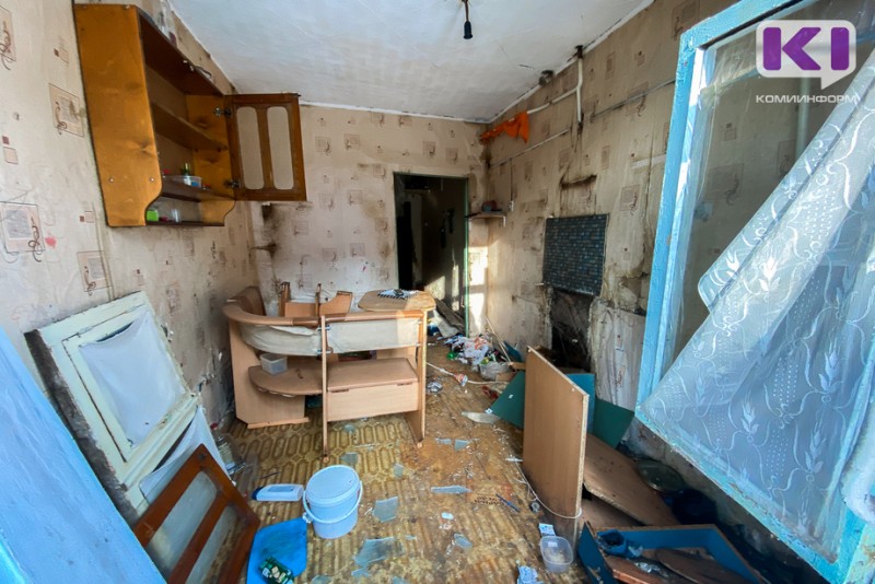 В Сыктывкаре признаны аварийными несколько десятков домов