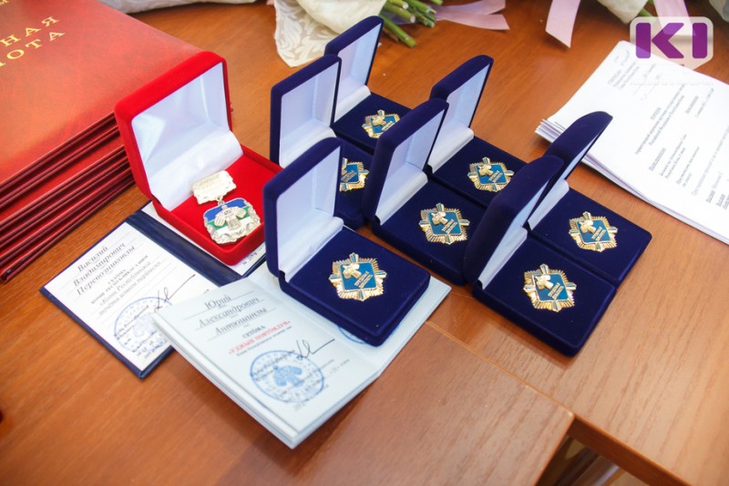 В Коми вручили ордена Пирогова и медали Луки Крымского