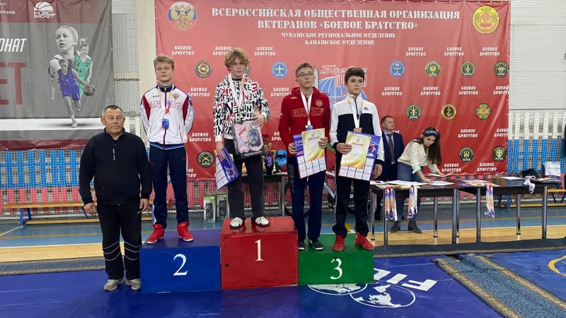 Борцы Коми везут домой пять медалей с всероссийских соревнований в Канаше