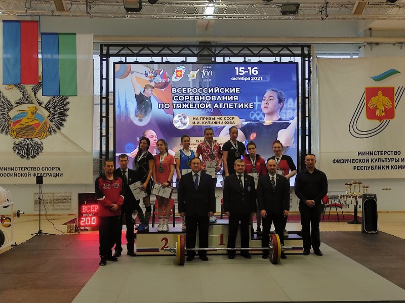 Лидеры сборной Коми по тяжелой атлетике доказали свой класс на всероссийских соревнованиях