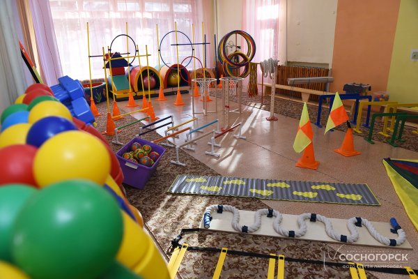 Дошколята Сосногорска начали новый учебный год в обновленном спортзале