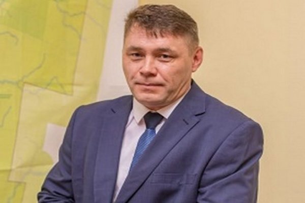 Мэр Емвы Андрей Котов покинул свой пост