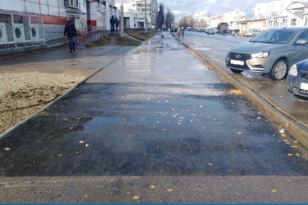 Решаем вместе: в Эжве до наступления холодов отремонтировали проблемный тротуар