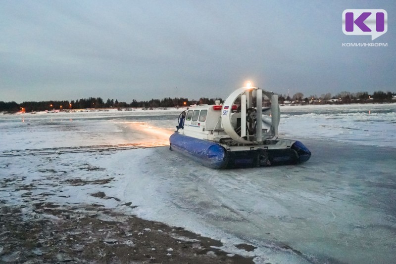 В столице Коми началась подготовка ледовой переправы в Алешино 