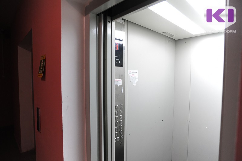 В Коми за два года заменены 477 лифтов в 156 многоэтажках
