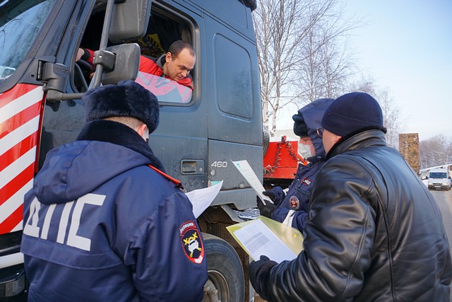 В Сыктывкаре проверили грузовой автотранспорт на наличие разрешения на проезд по центру города