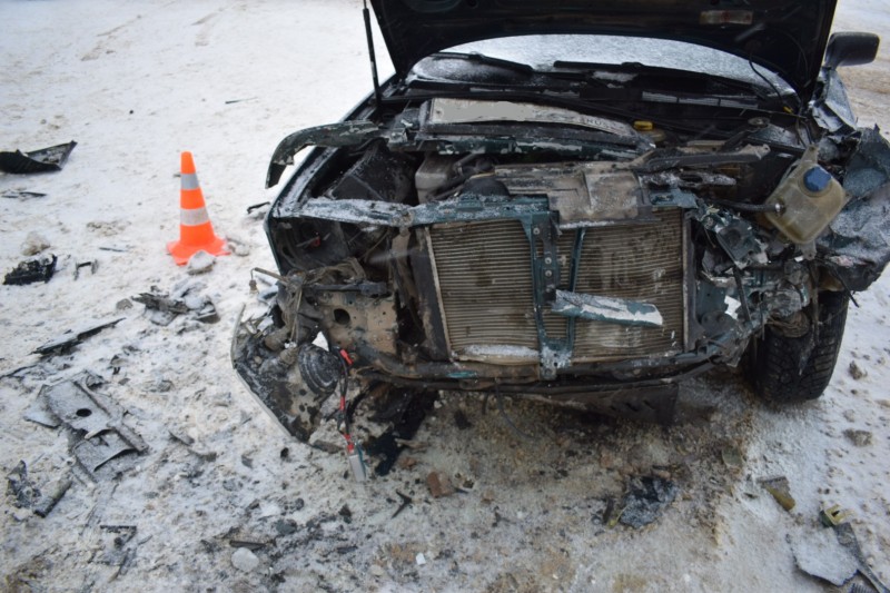 В ДТП у поселка Седью пострадал водитель Audi 80

