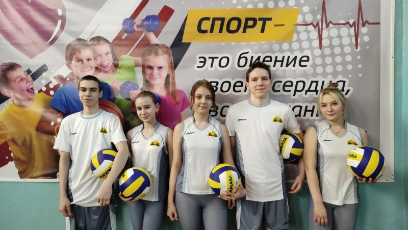 Грант ЛУКОЙЛа помог оборудовать спортивный зал в школе Печорского района