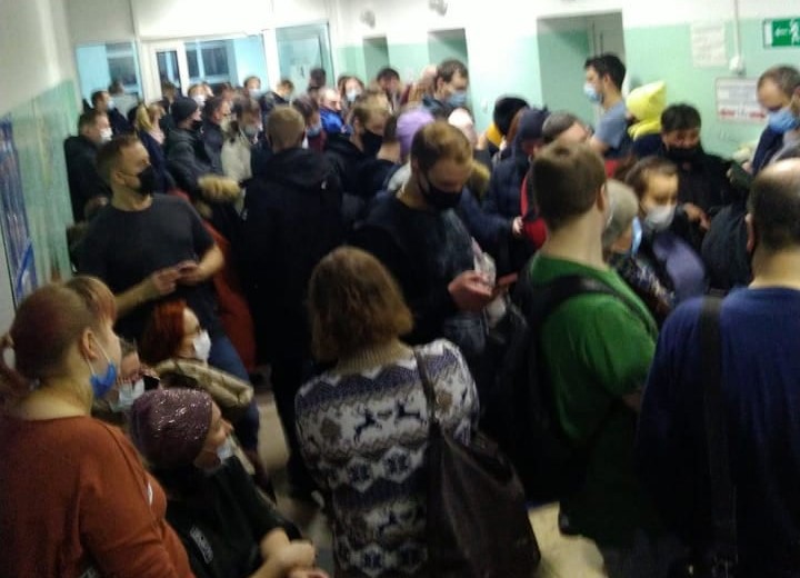 В ковидный центр Ухты вместо 150 пациентов пришли почти 500 