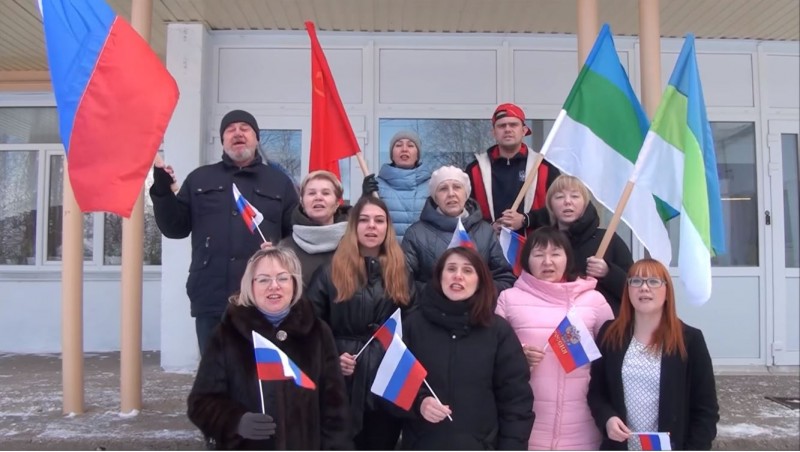 Жители Зеленца поддержали российскую армию и президента прочтением стихов