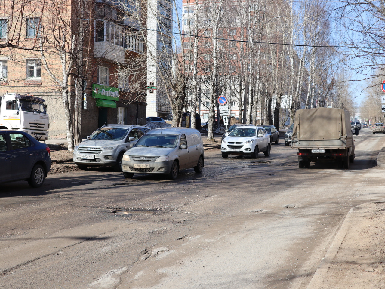 Народный фронт просит мэрию Сыктывкара привести в порядок городские и  дачные дороги | Комиинформ