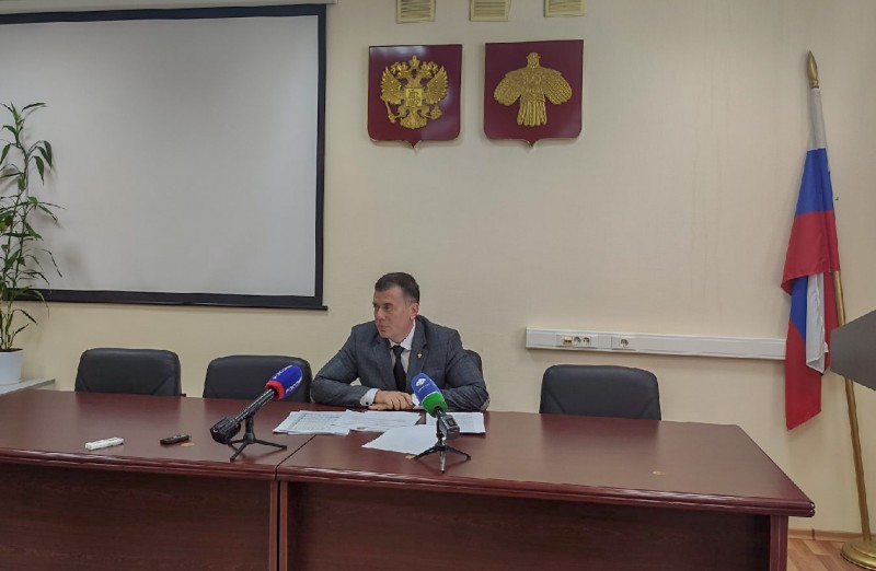 Минстрой Коми не видит рисков по дорожной кампании - Эдуард Слабиков 