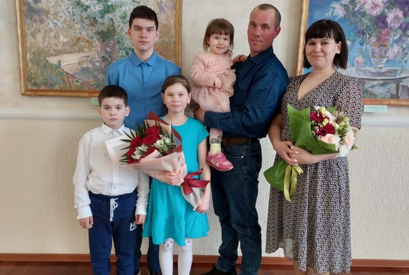 Семья Прошевых из Усть-Вымского района представит республику во Всероссийском конкурсе "Семья года"