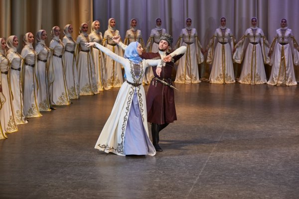 Национальный ансамбль танца Чеченской республики 
