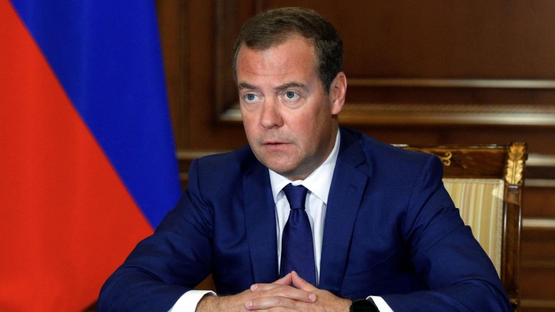 Дмитрий Медведев высказался за более строгую ответственность для иноагентов
