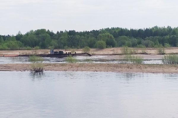 В районе водозабора в Эжве начались работы по углублению дна Вычегды