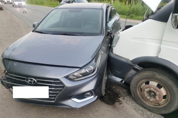 На автодороге Ухта – Дальний в ДТП пострадала пассажир Hyundai Solaris

