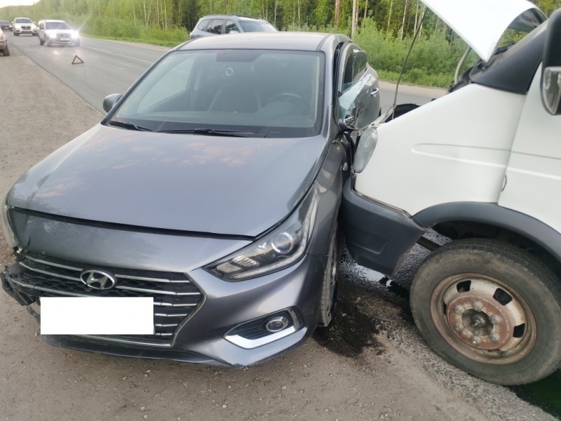 На автодороге Ухта – Дальний в ДТП пострадала пассажир Hyundai Solaris

