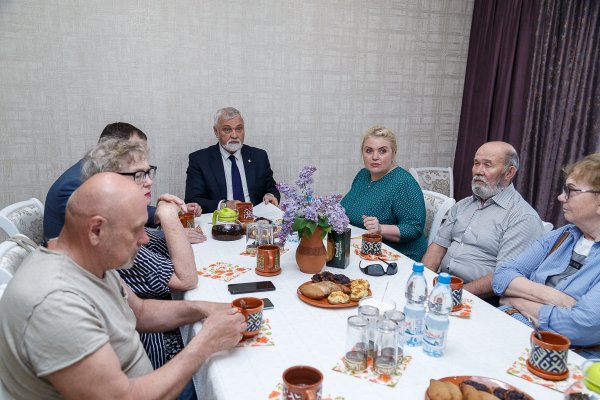 Владимир Уйба встретился с лидерами Союза писателей Республики Коми