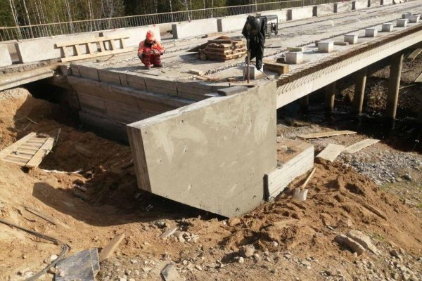 В Княжпогостском районе отремонтируют мост через реку Кручинушка