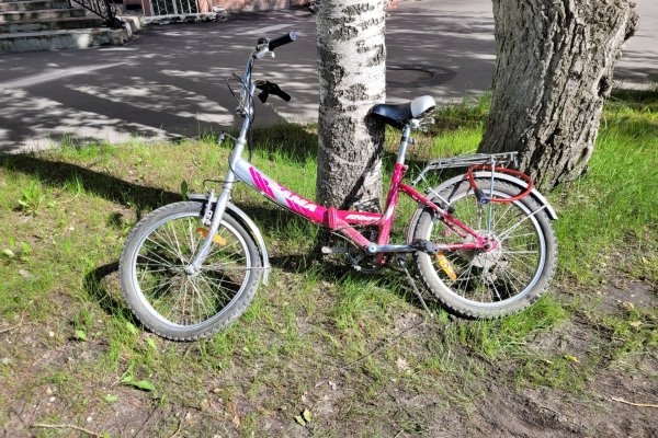 В Ухте под колеса авто попала 11-летняя велосипедистка