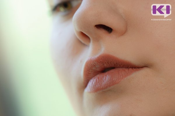 В Сыктывкаре женщина пострадала после процедуры увеличения губ