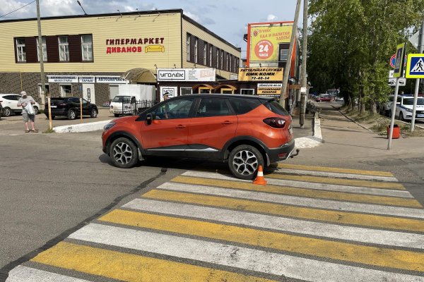 В Сыктывкаре водитель на Renault сбила ребенка