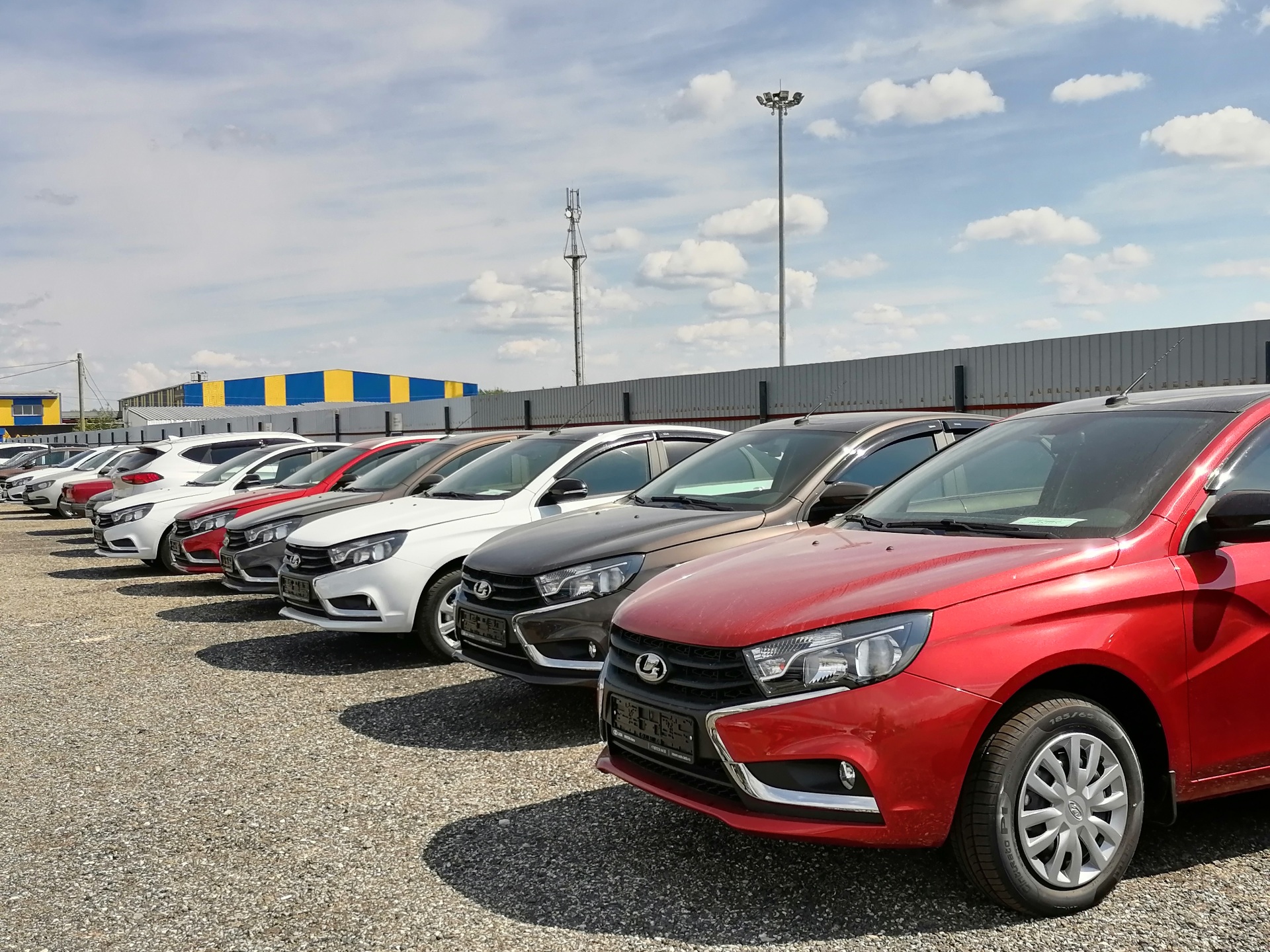 Авто сыктывкар. Российский автопром. Lada. Гранта российского производства или нет. Lada Granta Classic 2022.