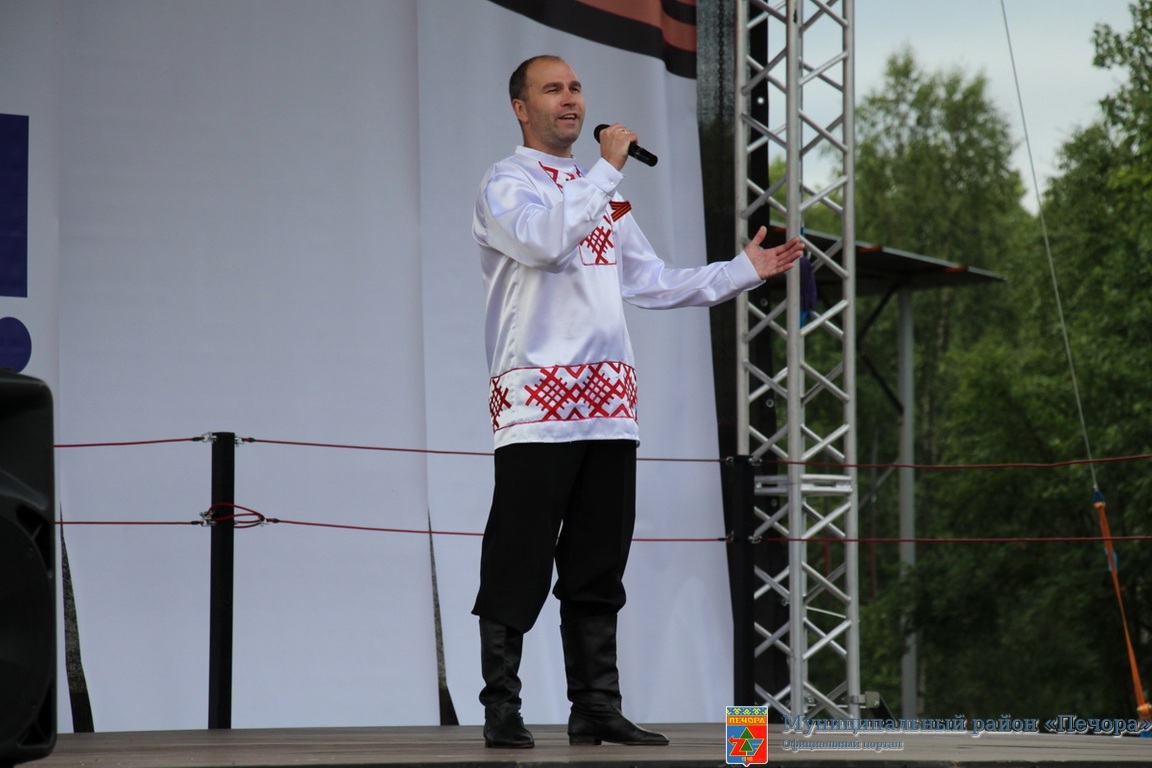 В Печоре состоялся митинг-концерт в поддержку спецоперации на Украине |  Комиинформ