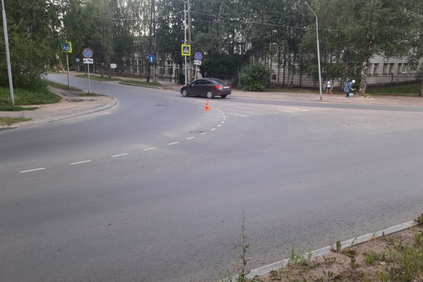В Сыктывкаре невнимательная женщина-пешеход попала под колеса Kia Ceed