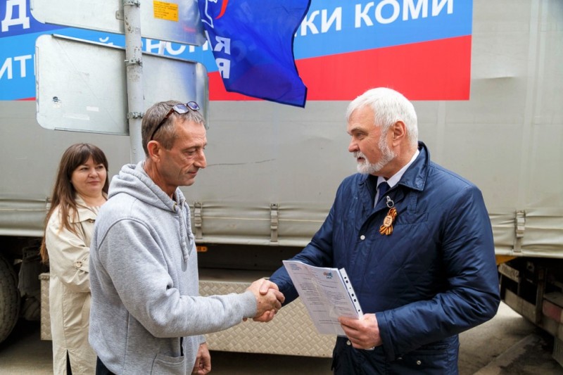 60% гумпомощи, отправленной на Донбасс и освобожденные территории, собрано региональными отделениями "Единой России"

