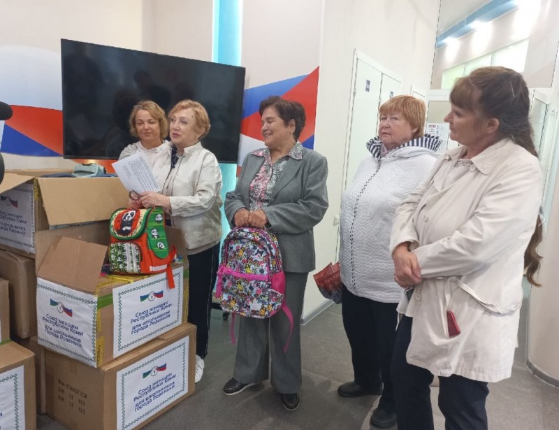 Союз женщин Коми организовал сбор школьных принадлежностей для детей города Ровеньки