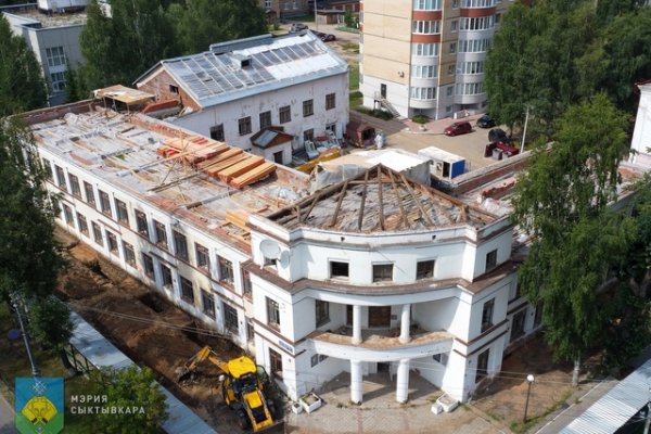 В Сыктывкаре продолжается реконструкция исторического здания гимназии имени Пушкина

