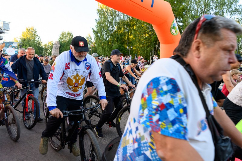 В Сыктывкаре прошла "Велоночь – 2022"