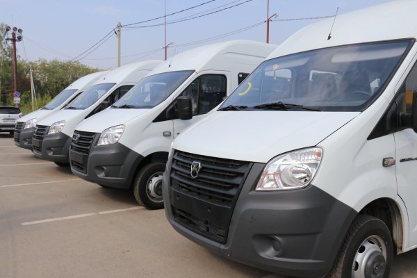 Автопарк Печоры пополнился 4 микроавтобусами для организации перевозок жителей отдаленных населенных пунктов