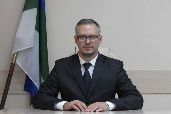Первый заместитель руководителя администрации Печорского района отстранен от должности 