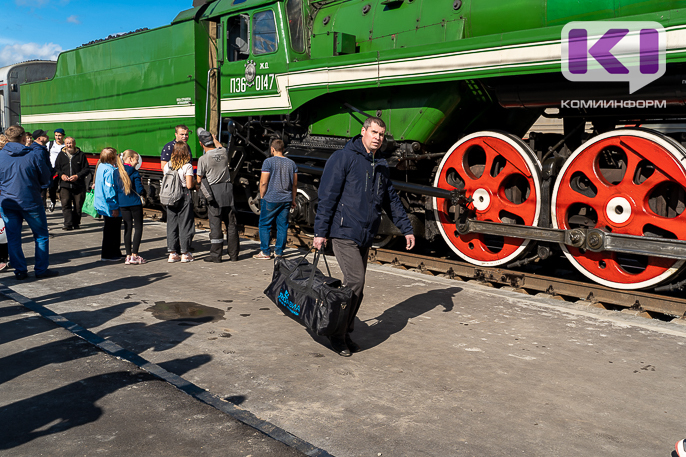 Поезд на паровозной тяге Сыктывкар – Микунь перевез более 1,3 тыс. пассажиров