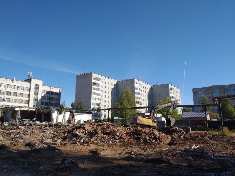 В Сыктывкаре продолжается снос ветхого жилья в центре города