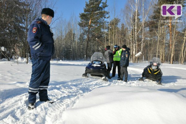 Воркутинка потеряла более 350 тысяч рублей при покупке снегохода