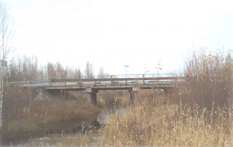 На трассе Сыктывкар - Ухта реконструируют мост через р.Лун-Вож